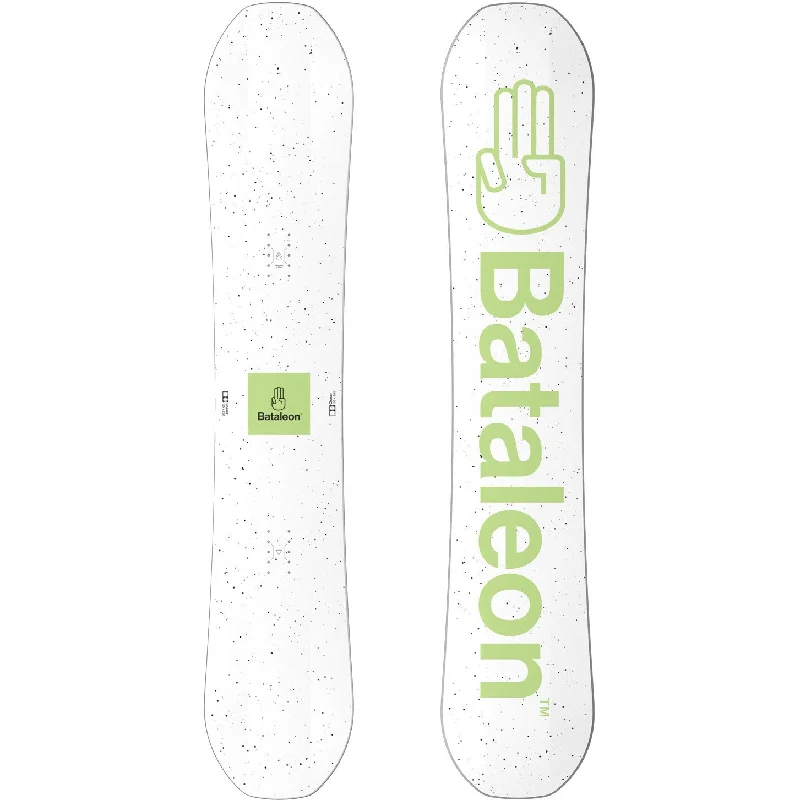 Shop the Weekend Away Bataleon Chaser 2024 - Men's Snowboard